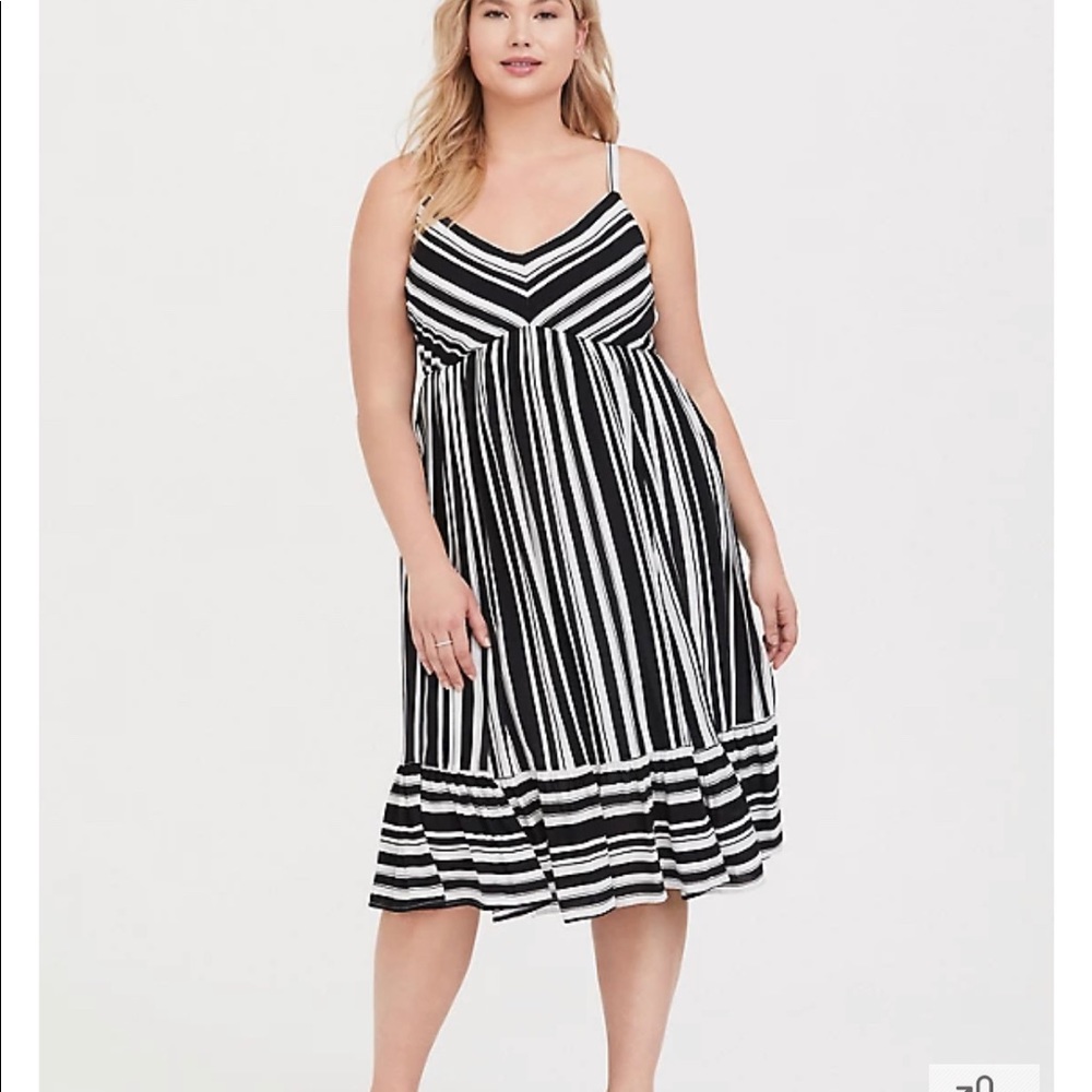 Torrid BLACK & WHITE STRIPE CHALLIS MIDI DRESS 2X 18/20 used